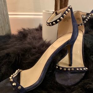 Marc Fisher 4” studded heels